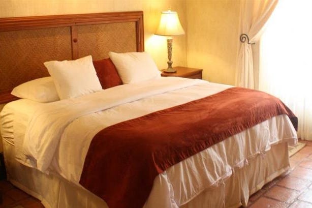 marina-copan-copan-camera1