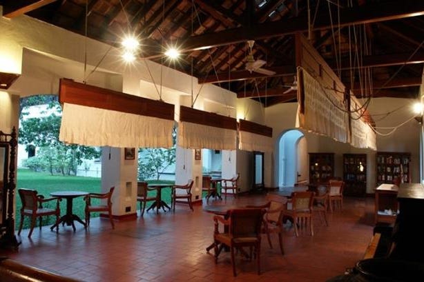 Bar of the Brunton Boatyard Hotel in Cochin in India