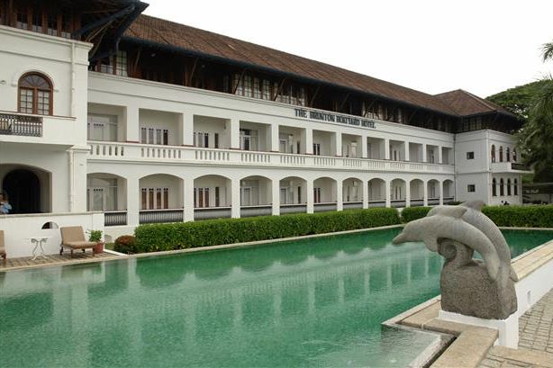 Swimming pool of the Brunton Boatyard Hotel in Cochin in India