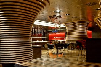 Restaurant of Le Méridien in Delhi in India