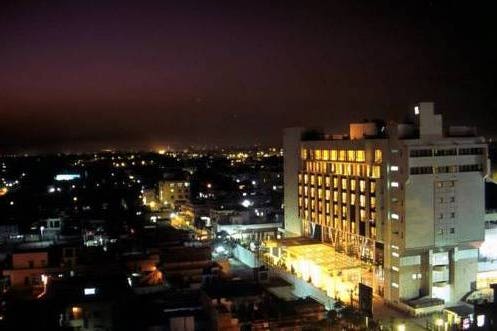 View of the complex of the Golden Tulip Hotel in Jaipur in India