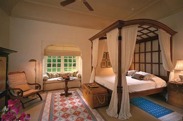 Camera da letto del The Oberoi Rajvilas a Jaipur in India