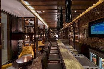 Executive Lounge