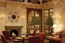 Hotel Lounge