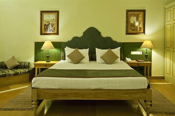 fort-rajwada-jaisalmer-camera-4