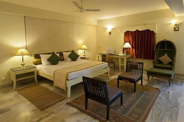 fort-rajwada-jaisalmer-camera-9