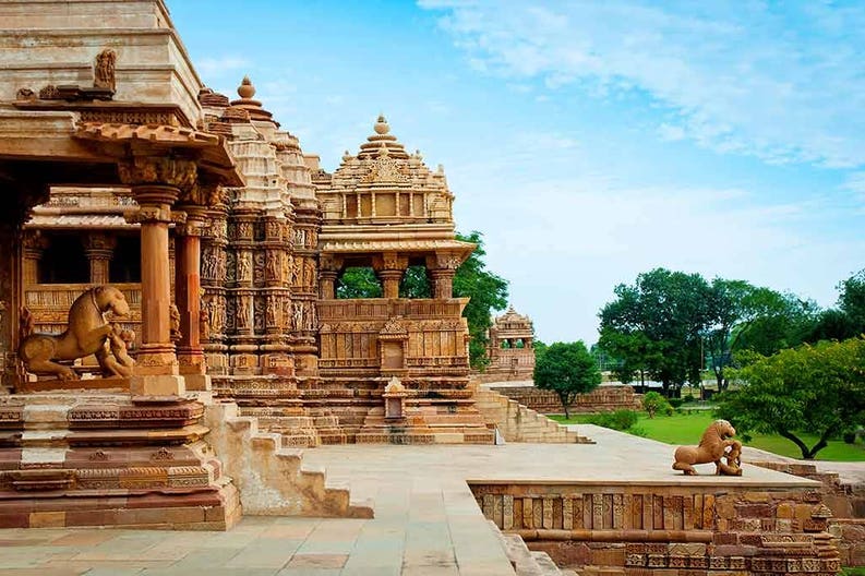 india-khajuraho-temple2