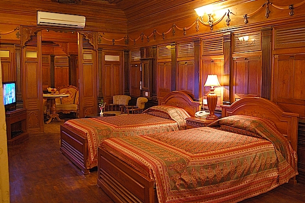 ideal-beach-resort-mahabalipuram-camera