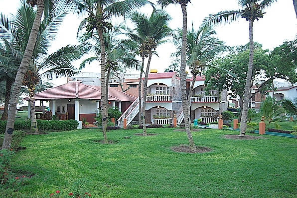 ideal-beach-resort-mahabalipuram-esterno-2