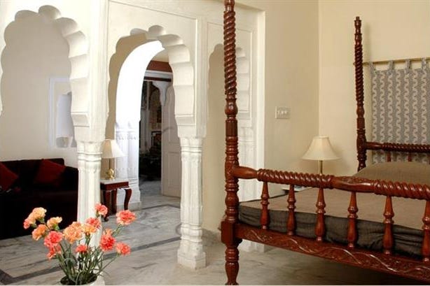 castle-mandawa-mandawa-camera