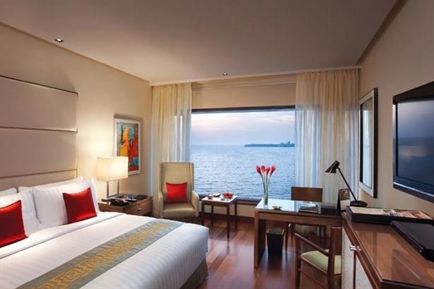 Bedroom of The Oberoi in Mumbai in India