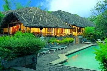 Swimming pool of the Spice Village in Periyar National Park in India