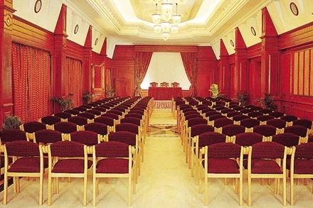annamalai-international-pondicherry-sala-riunioni