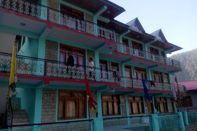 sangla-tridev-bhagwati-regency