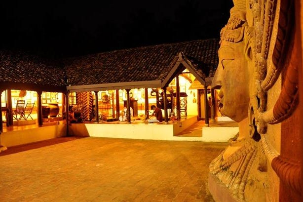 External view of the Indeco Hotel in Swamimalai in India