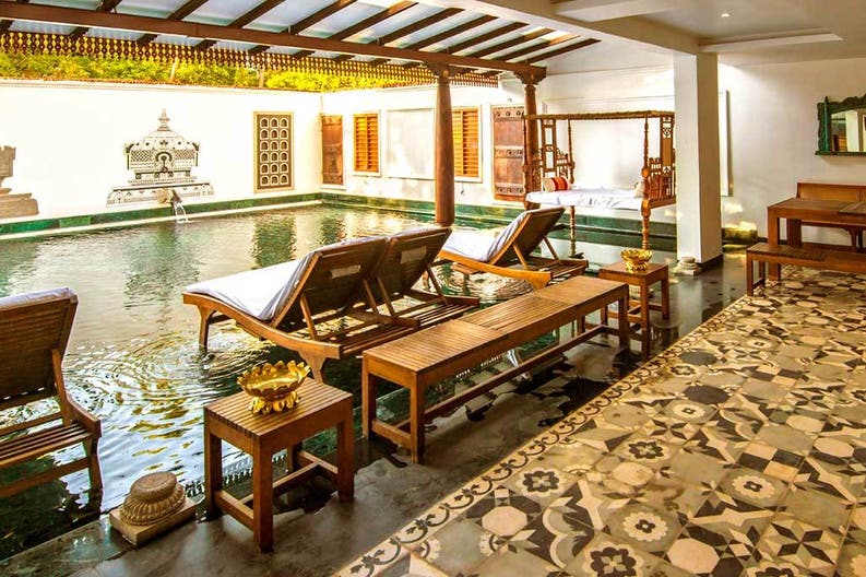 Swimming pool of the residence SVATMA in Thanjavur in India