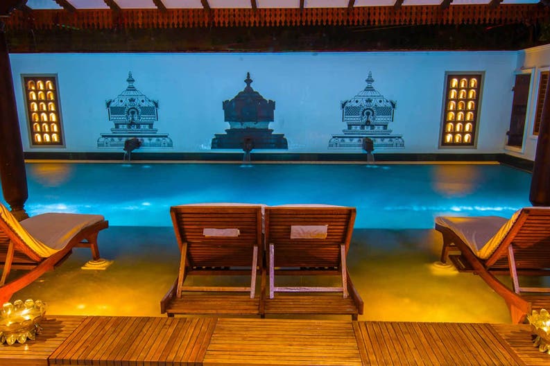 Swimming pool of the residence SVATMA in Thanjavur in India