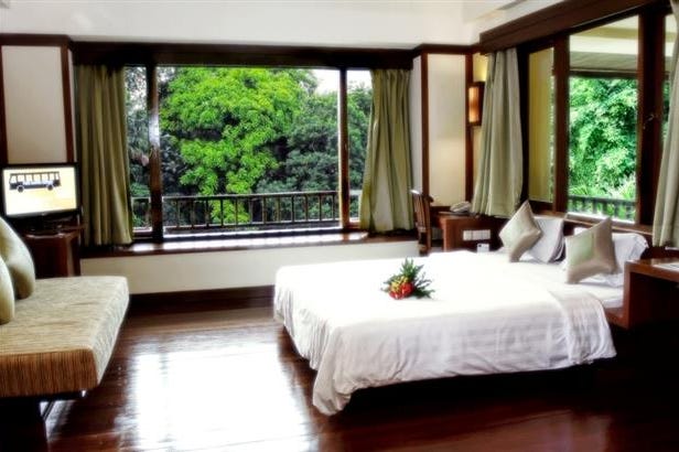 Bedroom of the Novotel Bogor in Indonesia