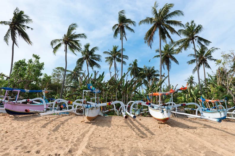 Indonesia-Bali-Candidasa-Traditional-fishing-boats