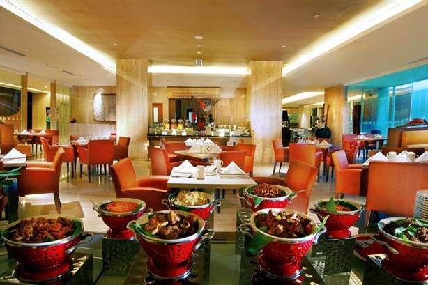 grand-aston-yogyakarta-ristorante