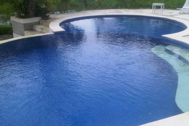 Swimming pool at Puri Sai Beach Hotel in Labuan Bajo in Indonesia