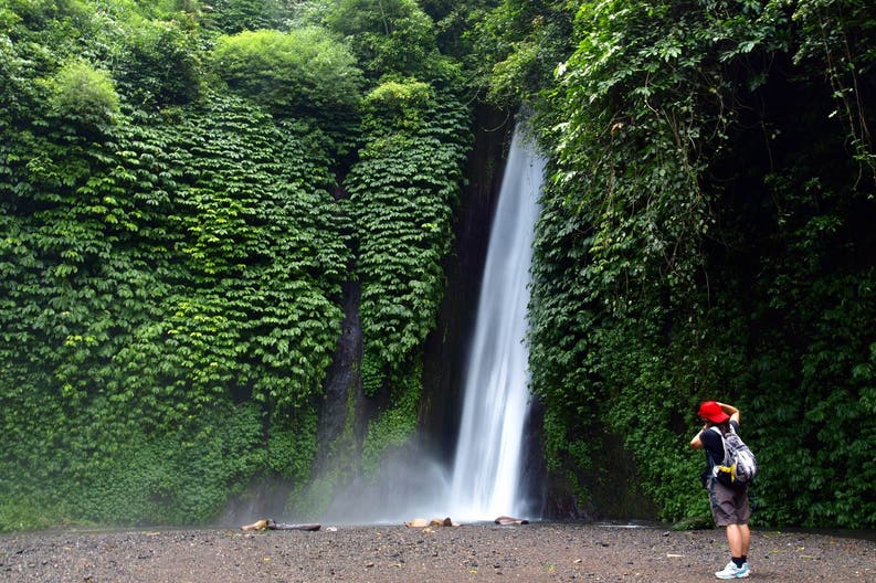 Indonesia-Bali-Munduk-waterfall