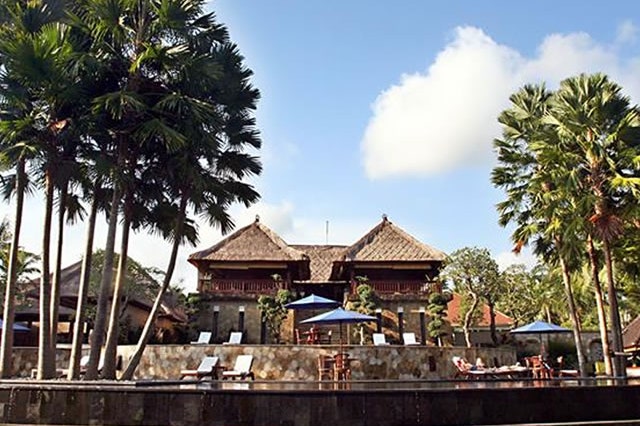 ubud-village-resort-bali-esterno