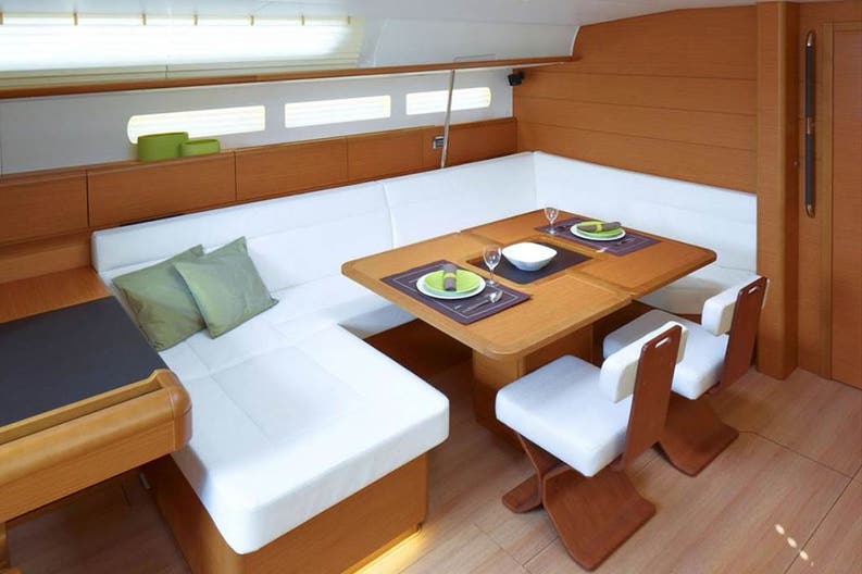 jeanneau-sun-odyssey509-interior-02
