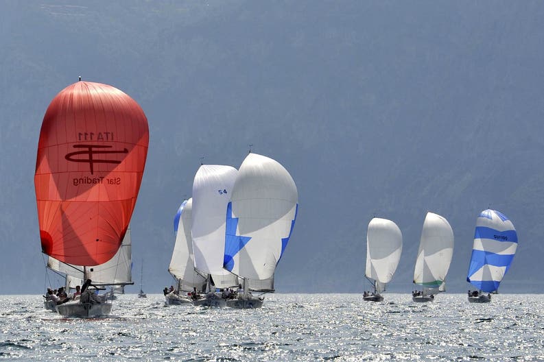 Barche a vela regata Regata in barca a vela
