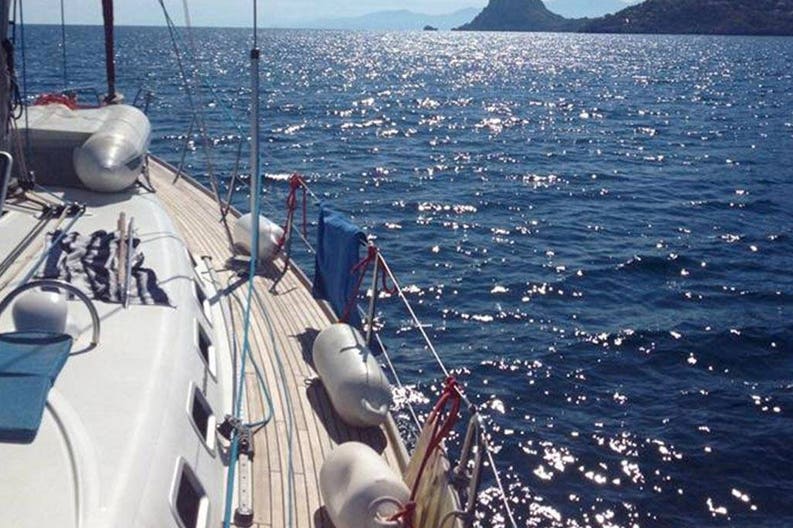 Sailing boat Oceanis 43 on navigation