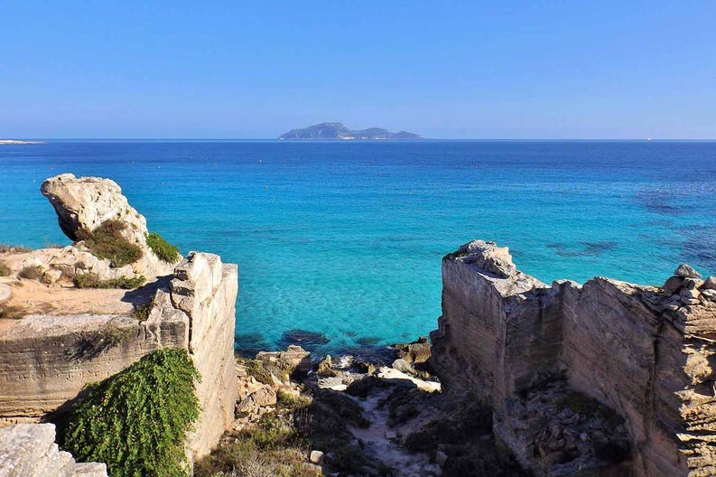 Aegadian islands sea