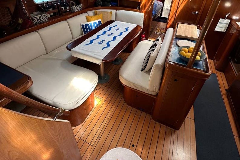 5f8fd174-ea8a-4886-8fc5-15815bd2cea0