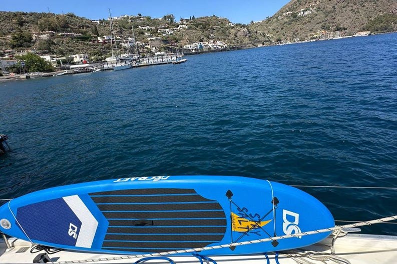 d96ffdba-cd39-4749-891b-1527020b0564