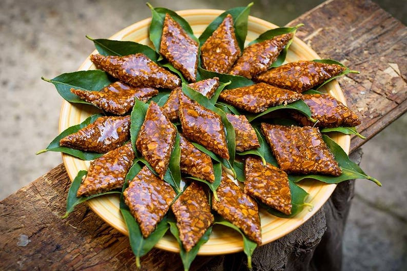 Dessert Su Gattou of Sardinia