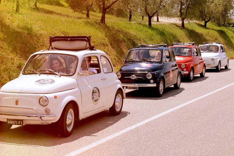 500 vintage sulla strada