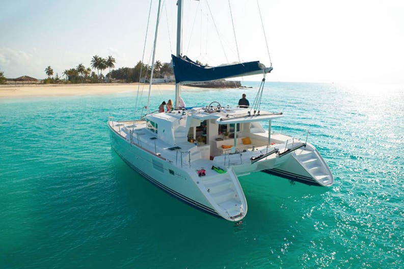 lagoon 420 sailboat