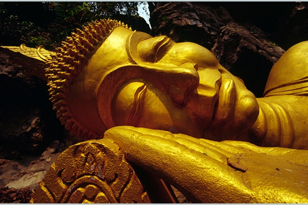 Buddha Dormiente a Luang Prabang nel Laos