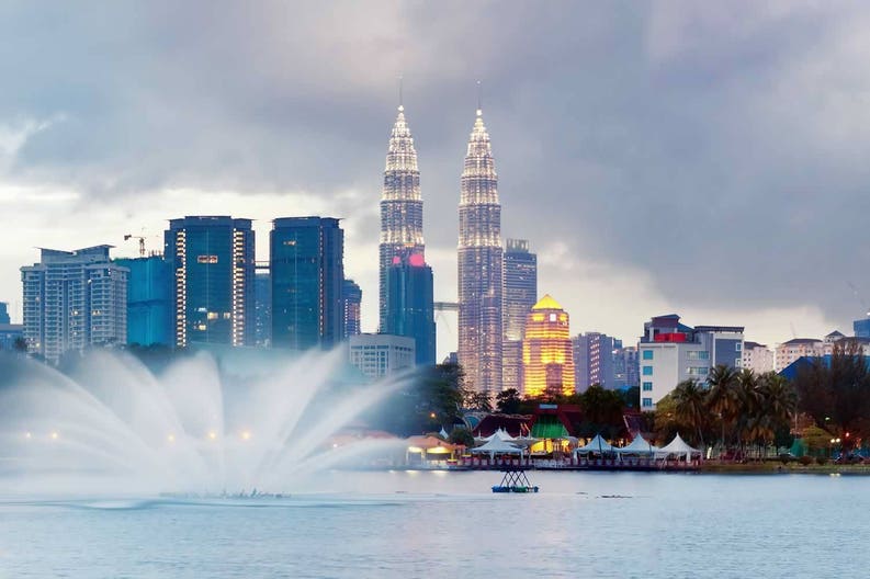 malaysia-kuala-lumpur-lake-titiwangsa