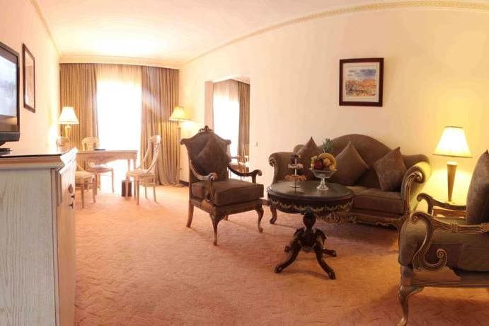 Suite Prestige, vista piscina