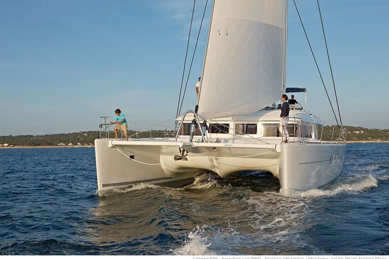 lagoon-620-45r1100