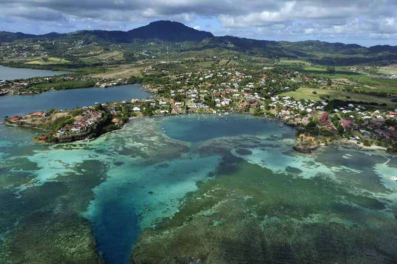 L'AVENTURE martinique マルティニーク plage scye Snorkeling day on a catamaran - Martinique