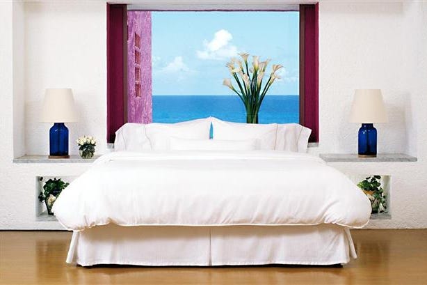 Bedroom of The Westin Resort & Spa in Cancun in Mexico