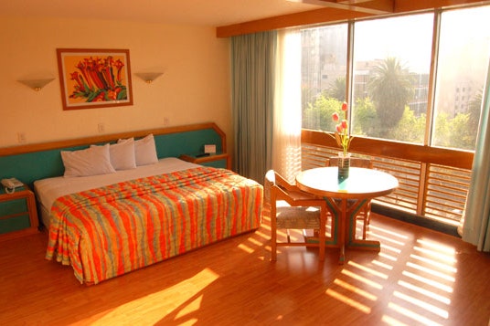 Camera da letto dell'hotel Casa Blanca a Città del Messico