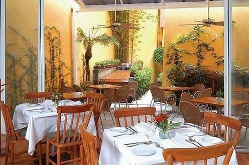 Restaurant at the hotel La Casona in Mexico City