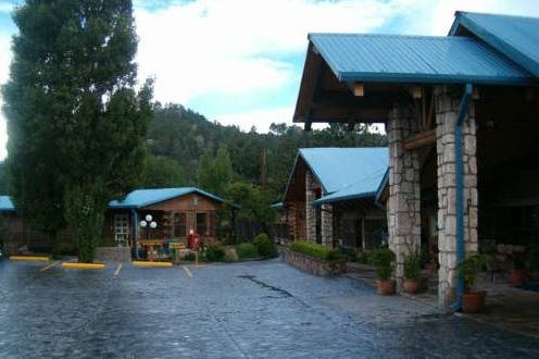 Vista esterna del Best Western The Lodge at Creel in Messico