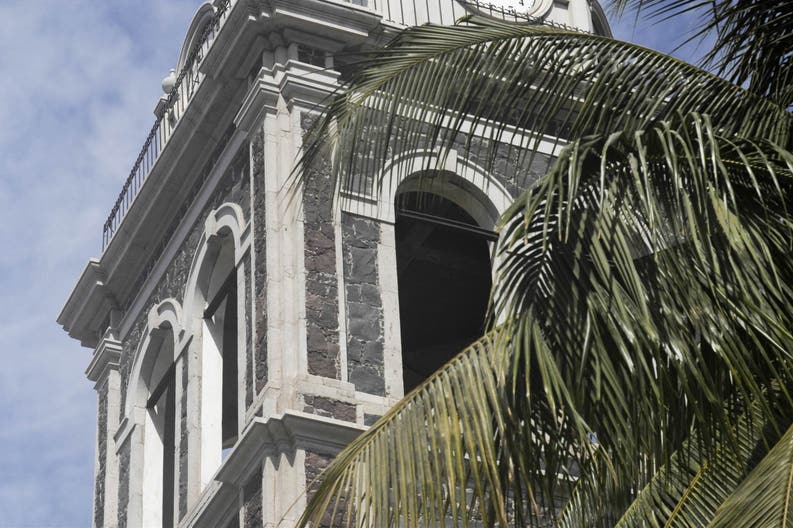 Mexico-Baja-California-Loreto-church