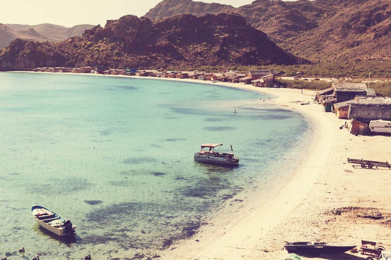 Mexico-Baja-California-Punta-Chivato-beach