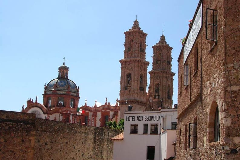 External view of the Hotel Agua Esxondida Taxco In Mexico