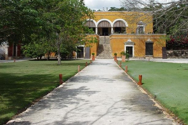 Entrance of the Hacienda Uayamon in Mexico