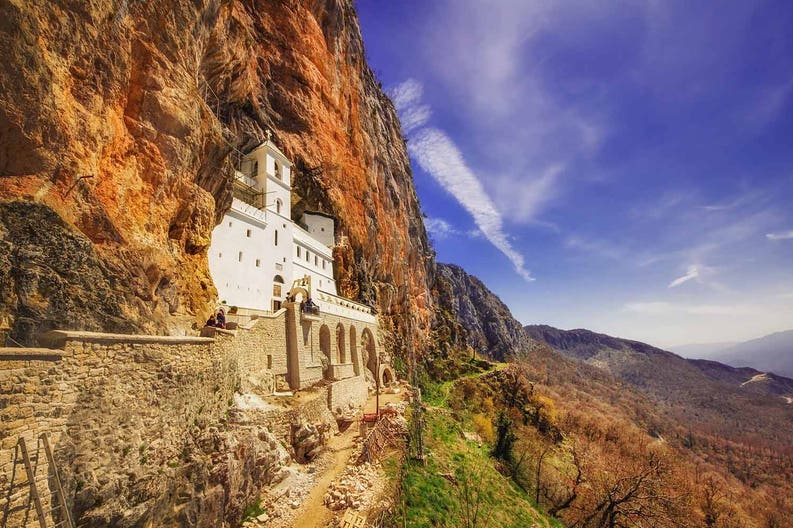 montenegro-ostrog-monastery